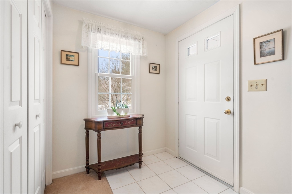 Property Photo:  1604 Oakwood St Ext 1604  MA 01520 