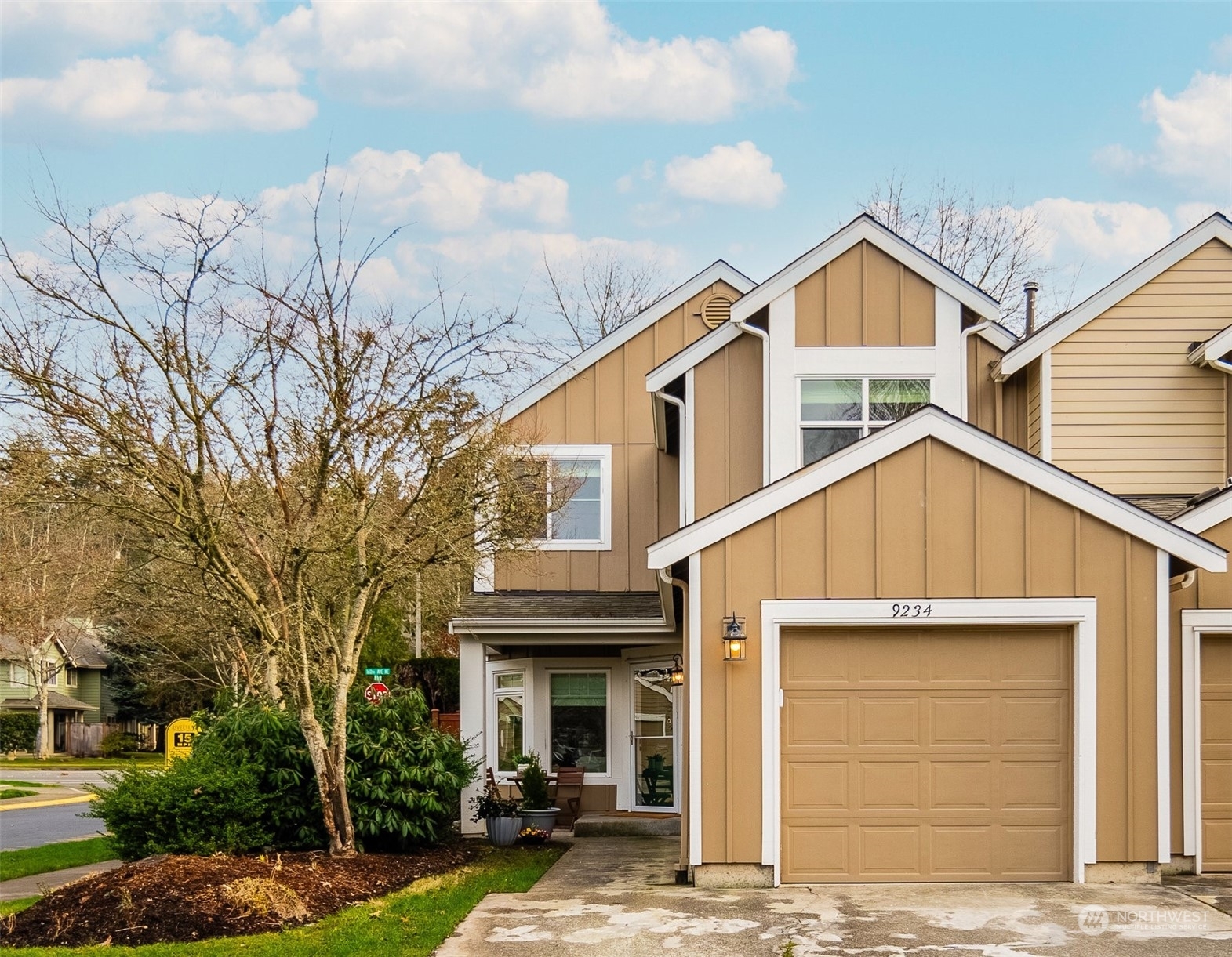 Property Photo: 9234 159th Place NE WA 98052