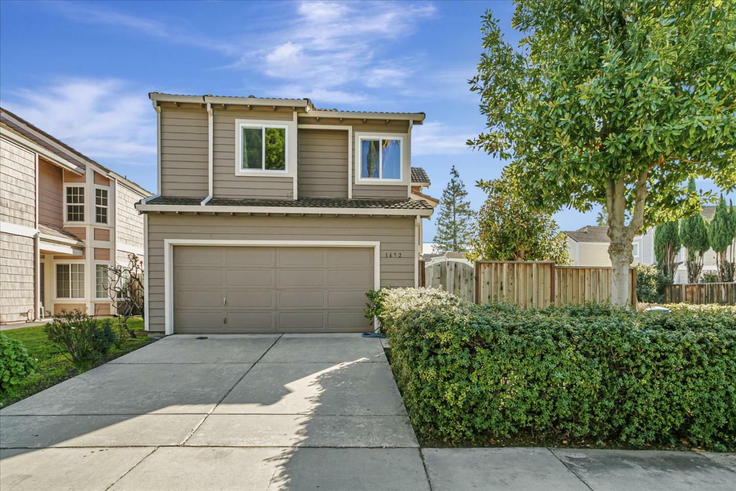 Property Photo:  1652 Valley Crest Court  CA 95131 