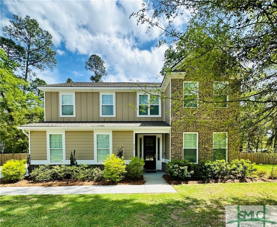 Property Photo:  212 Cubbedge Drive  GA 31326 