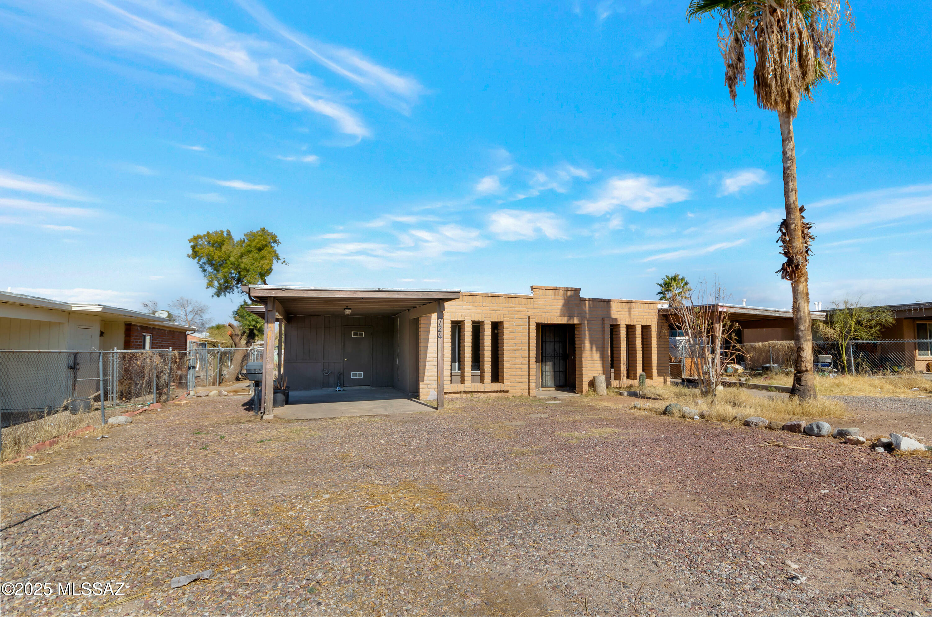 Property Photo:  722 W Glenn Street 722/724  AZ 85705 