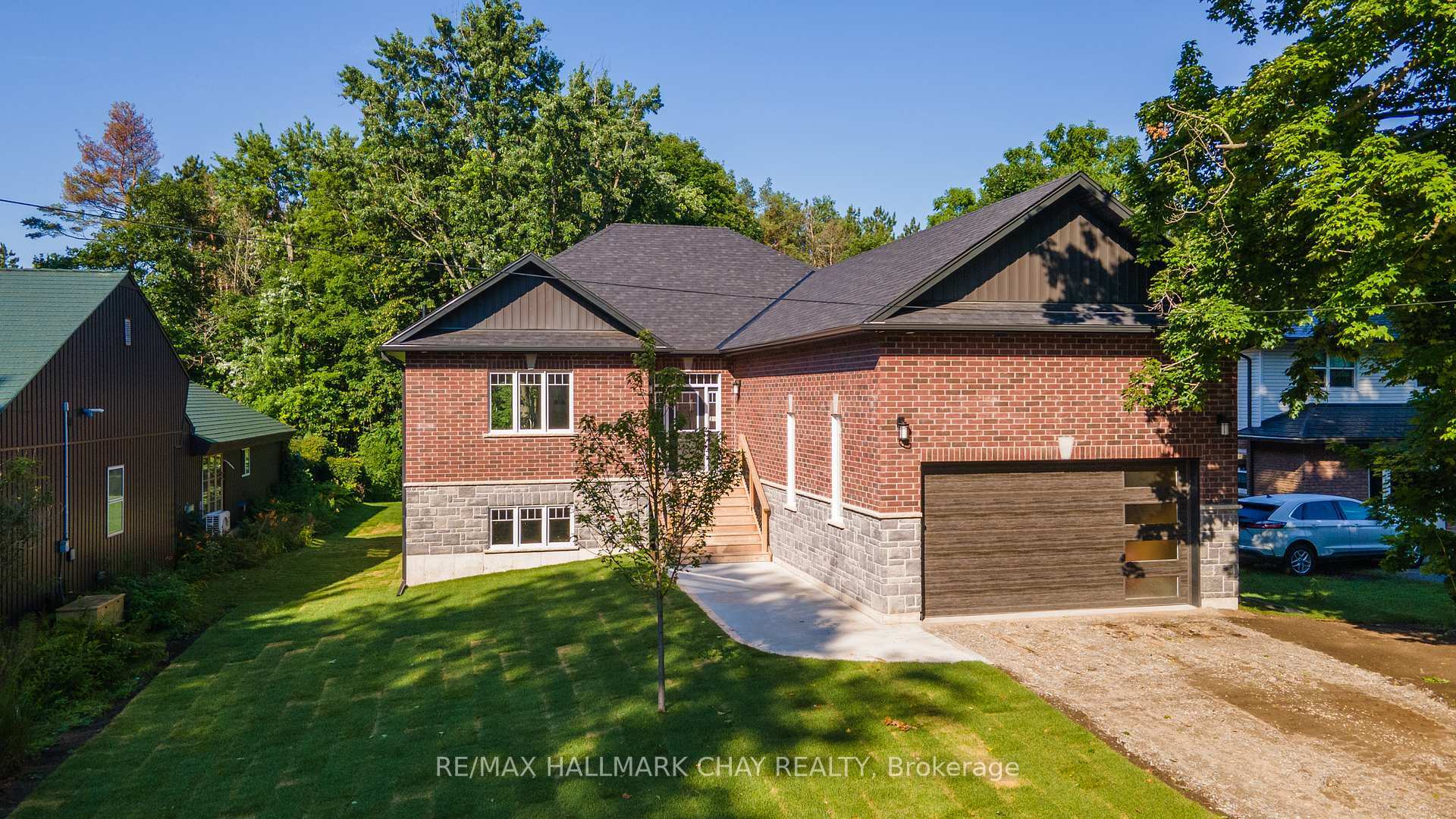 Property Photo: 8 Alexander Street ON L3V 3T8