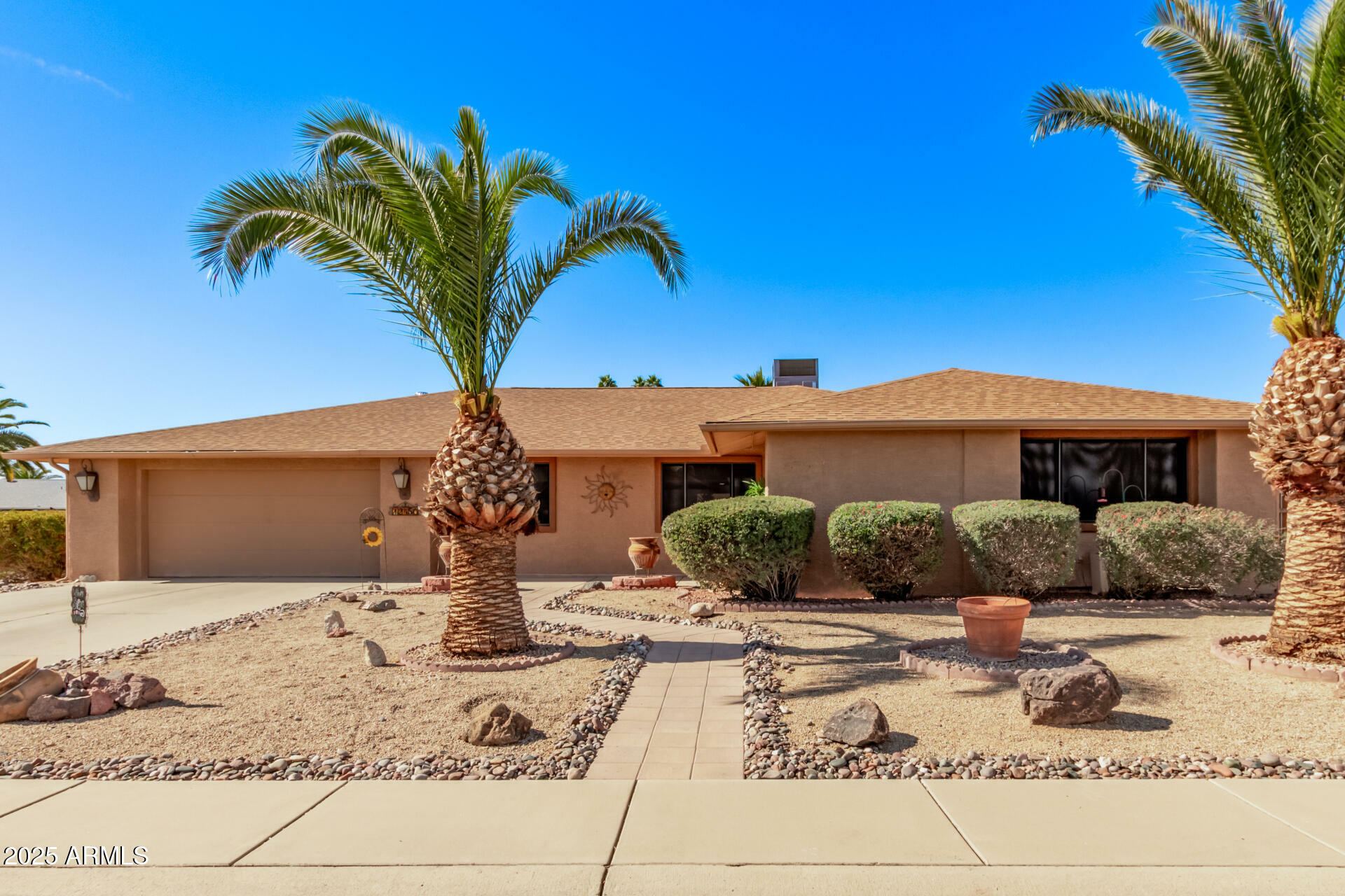 Property Photo: 12450 W Fieldstone Drive AZ 85375