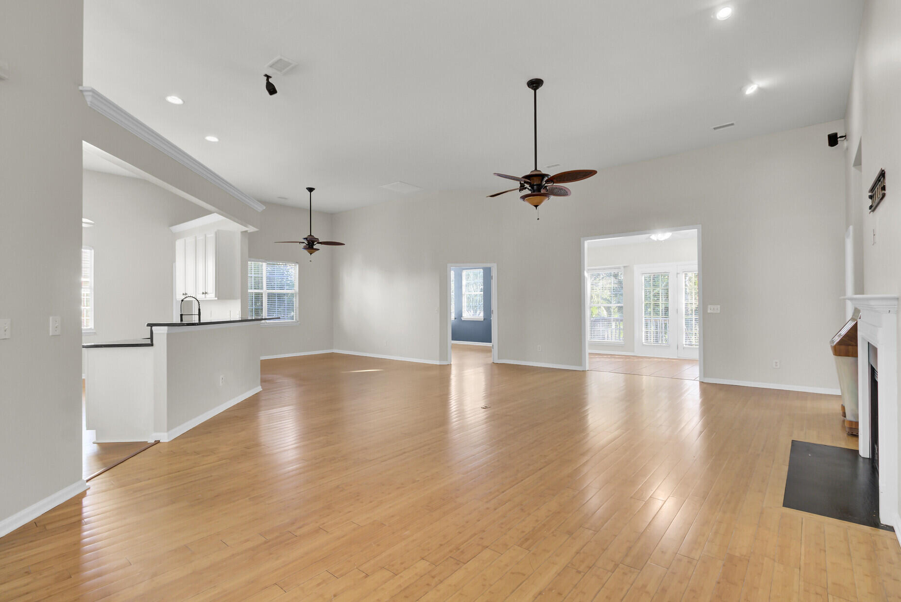 Property Photo: 1857 Palmetto Isle Drive SC 29466