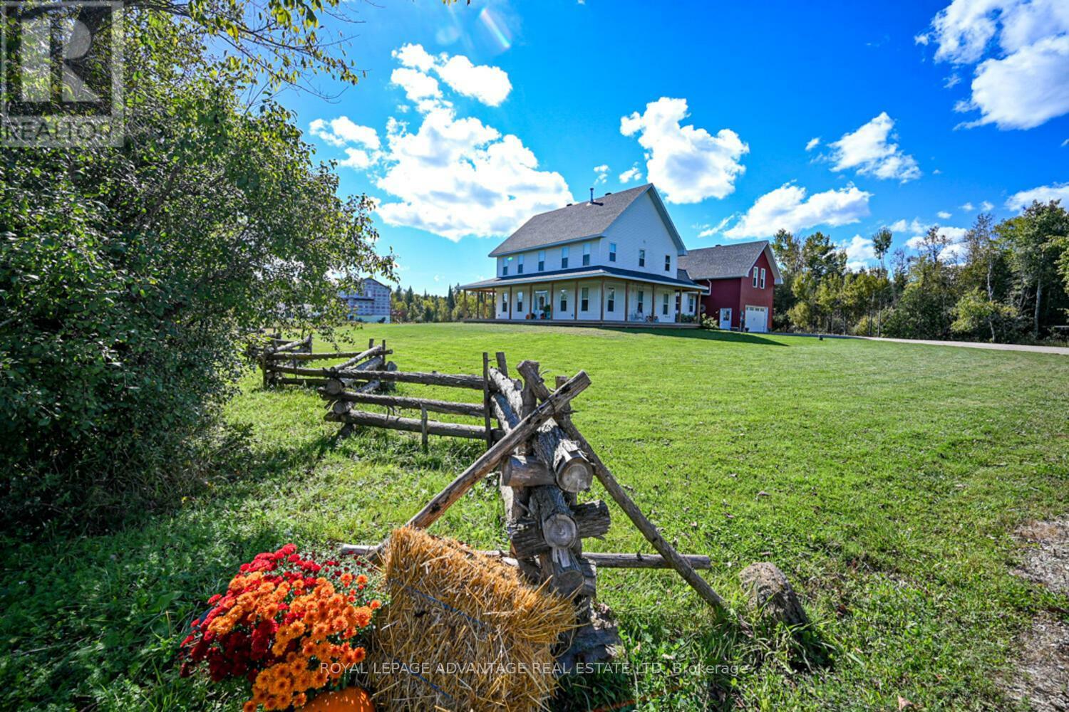 Photo de la propriété: 455 Churchill Road ON K7A 4S4
