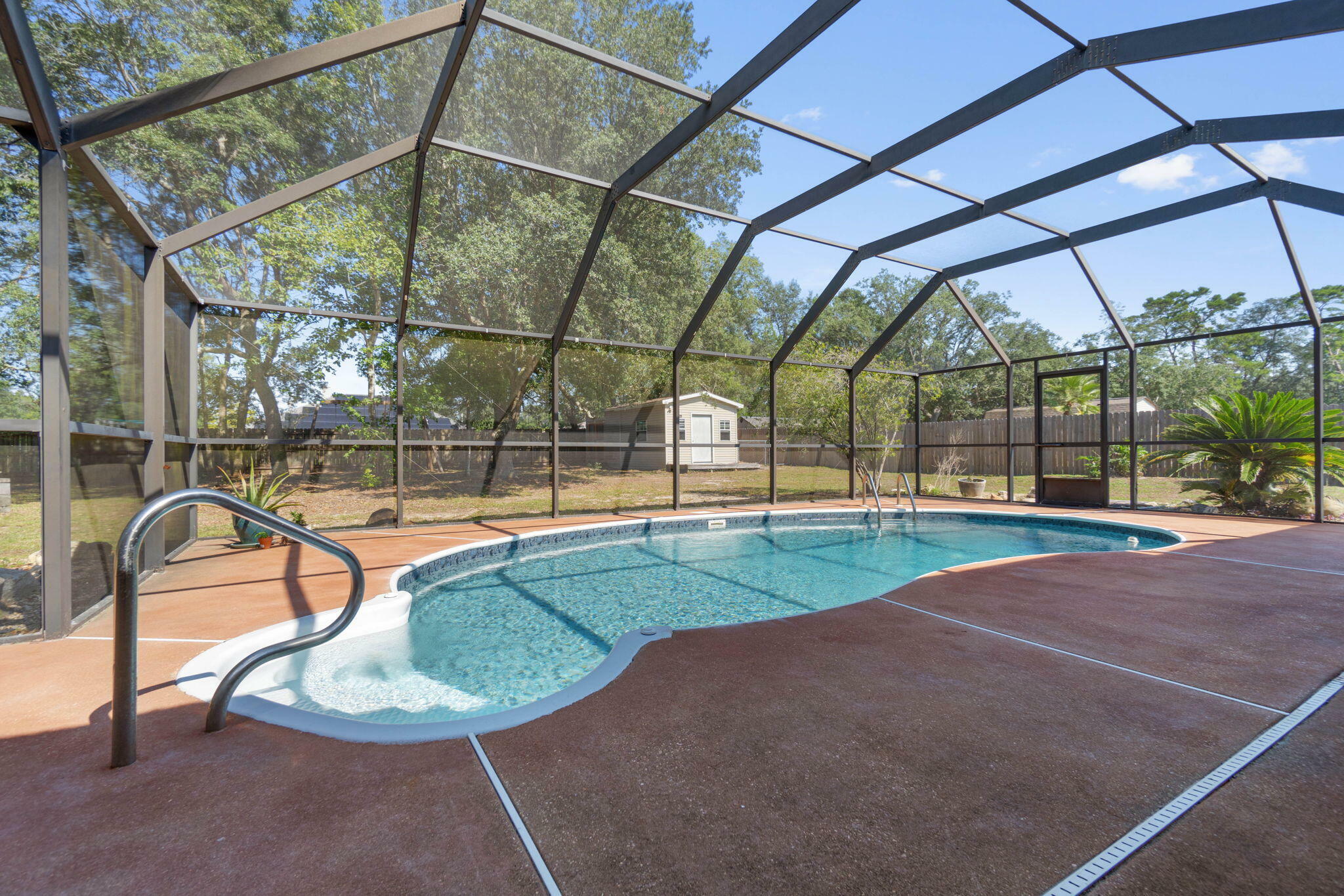 Property Photo:  6732 Castlewood Street  FL 32566 