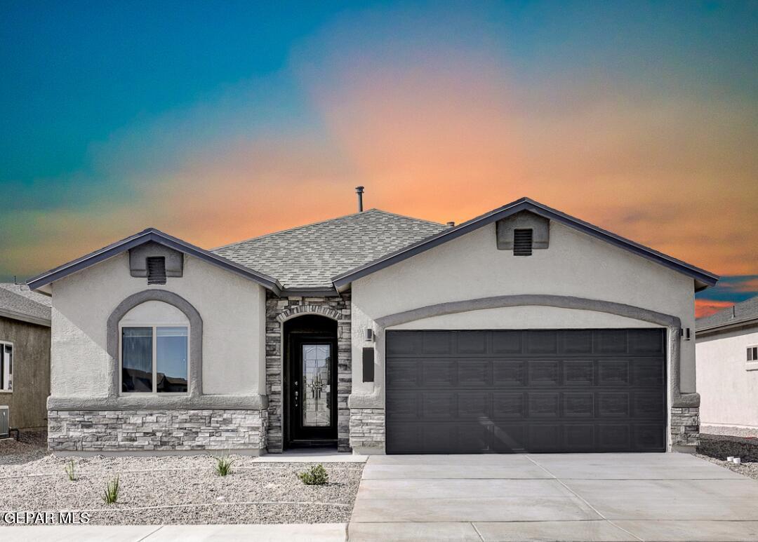 Property Photo: 9924 Isla Place TX 79927