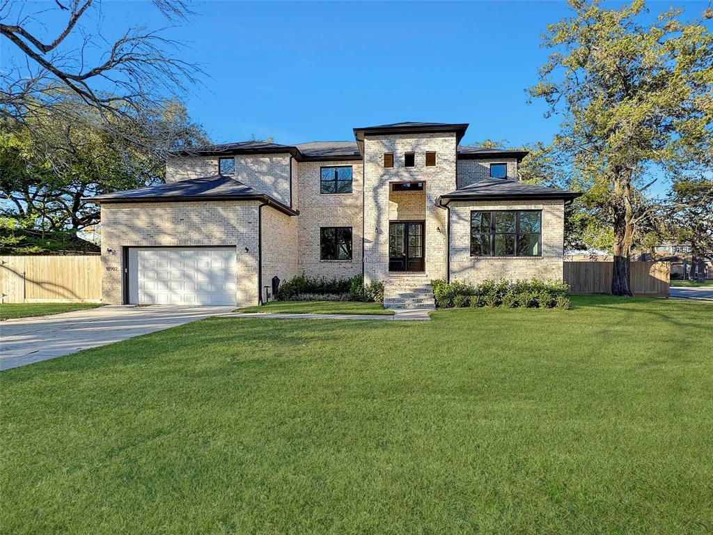 Property Photo:  10902 Britoak Lane  TX 77079 