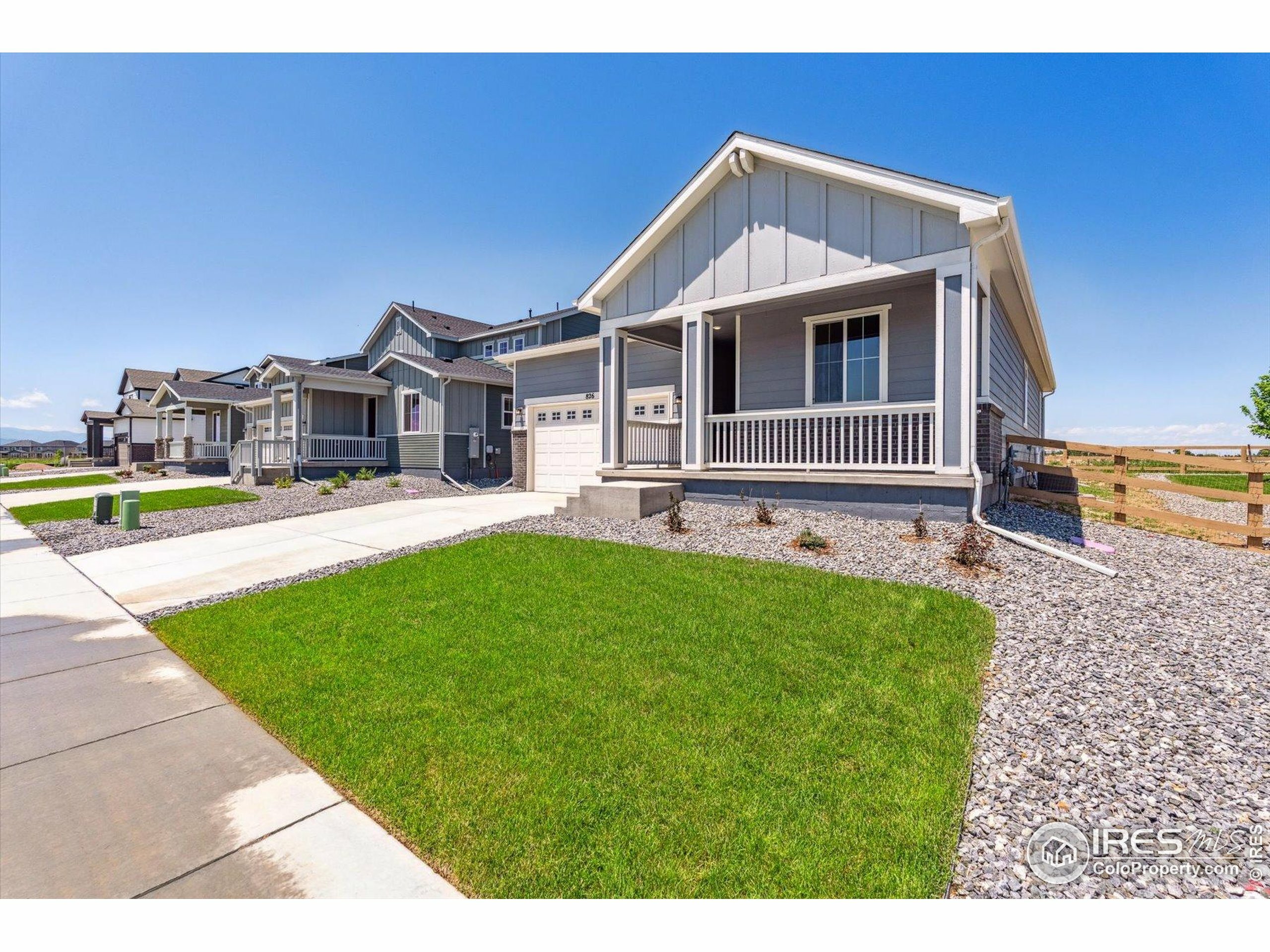 Property Photo:  826 Mesic Ln  CO 80550 