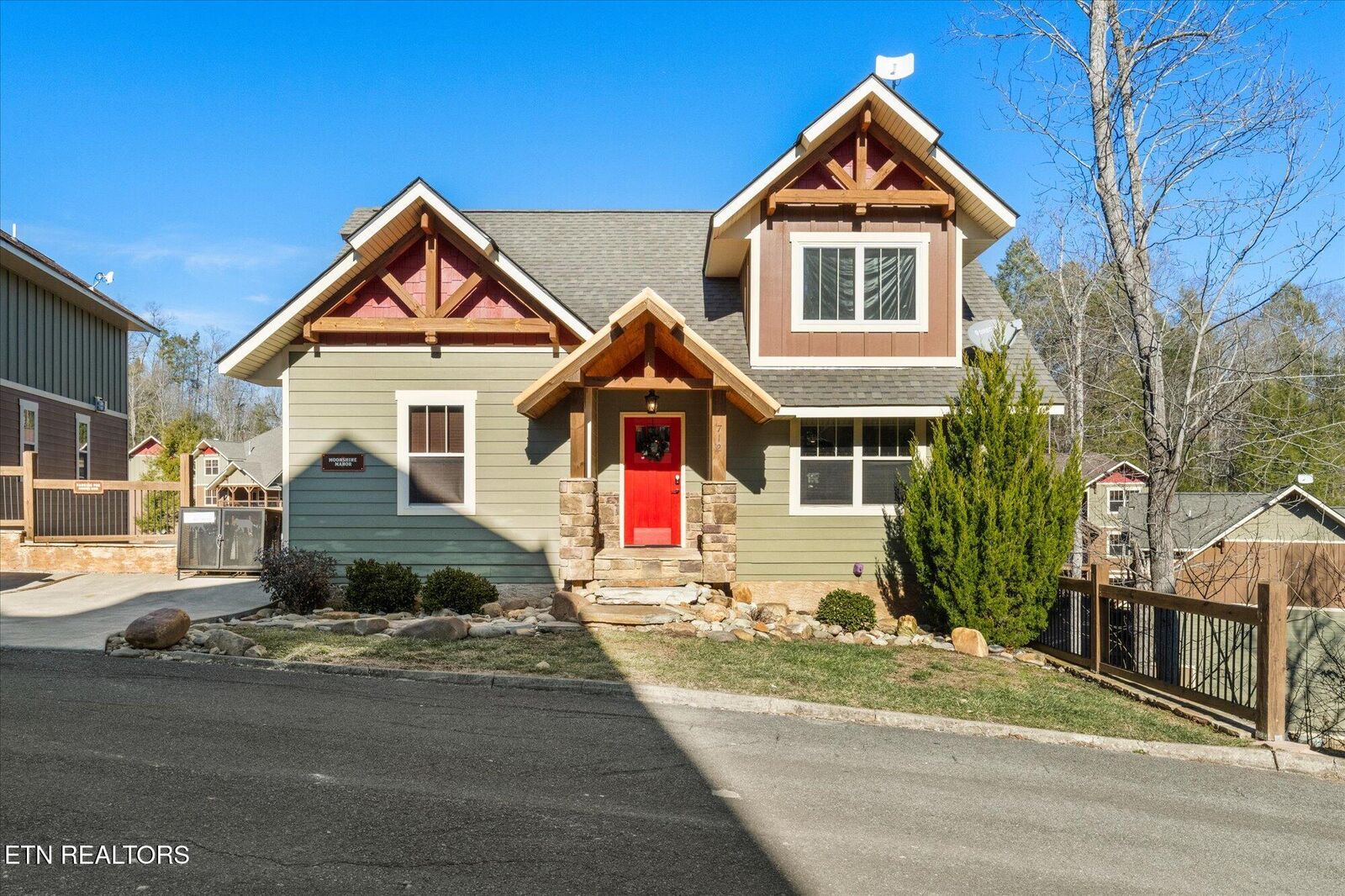Property Photo: 712 Still Hill Way TN 37738