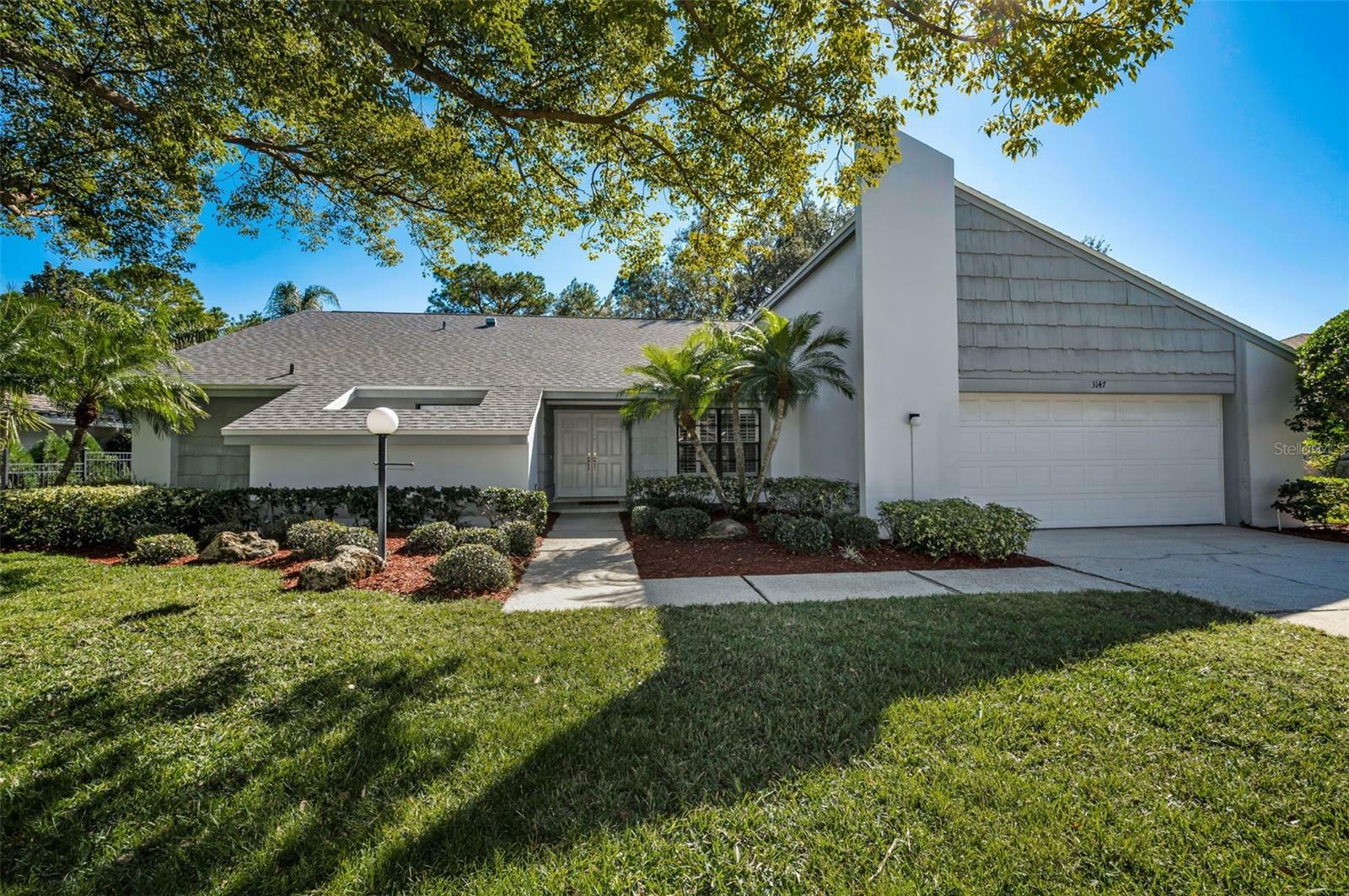 Property Photo:  3147 Hyde Park Drive  FL 33761 