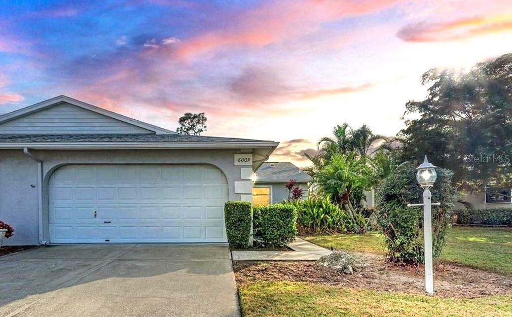 Property Photo: 6009 Bonaventure Place FL 34243