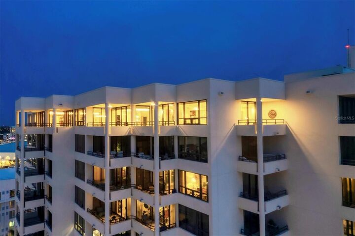 1255 N Gulfstream Avenue Ph1501  Sarasota FL 34236 photo