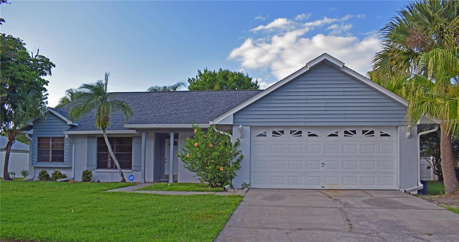 Property Photo:  4144 Rolling Springs Drive  FL 33624 