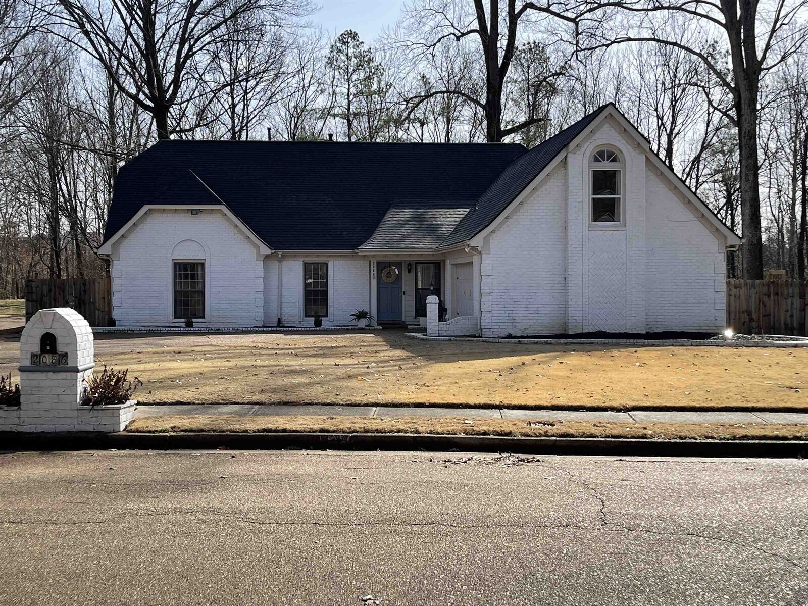 Property Photo: 2086 Brackenbury Ln TN 38016