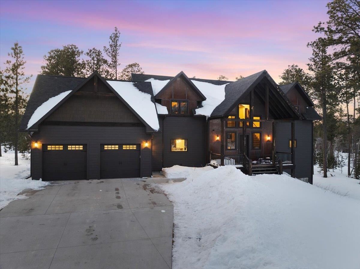 Property Photo: 21291 Rubys Way SD 57754