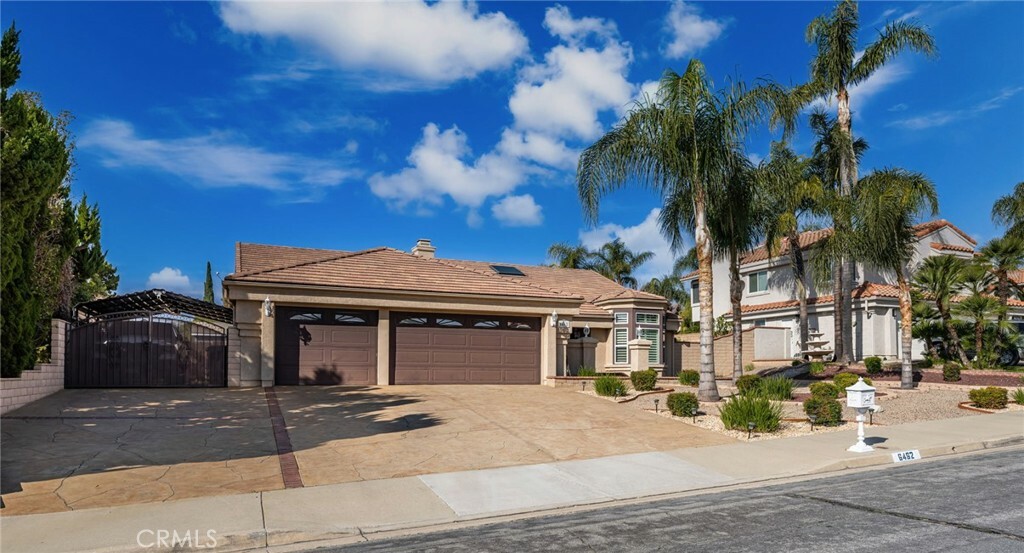 Property Photo:  6462 Hollyoak Drive  CA 91701 