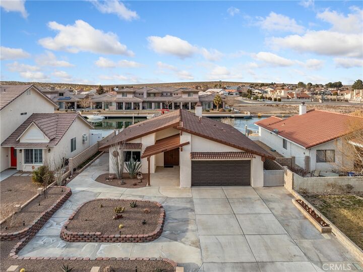 Property Photo:  14426 Jamaica Lane  CA 92342 