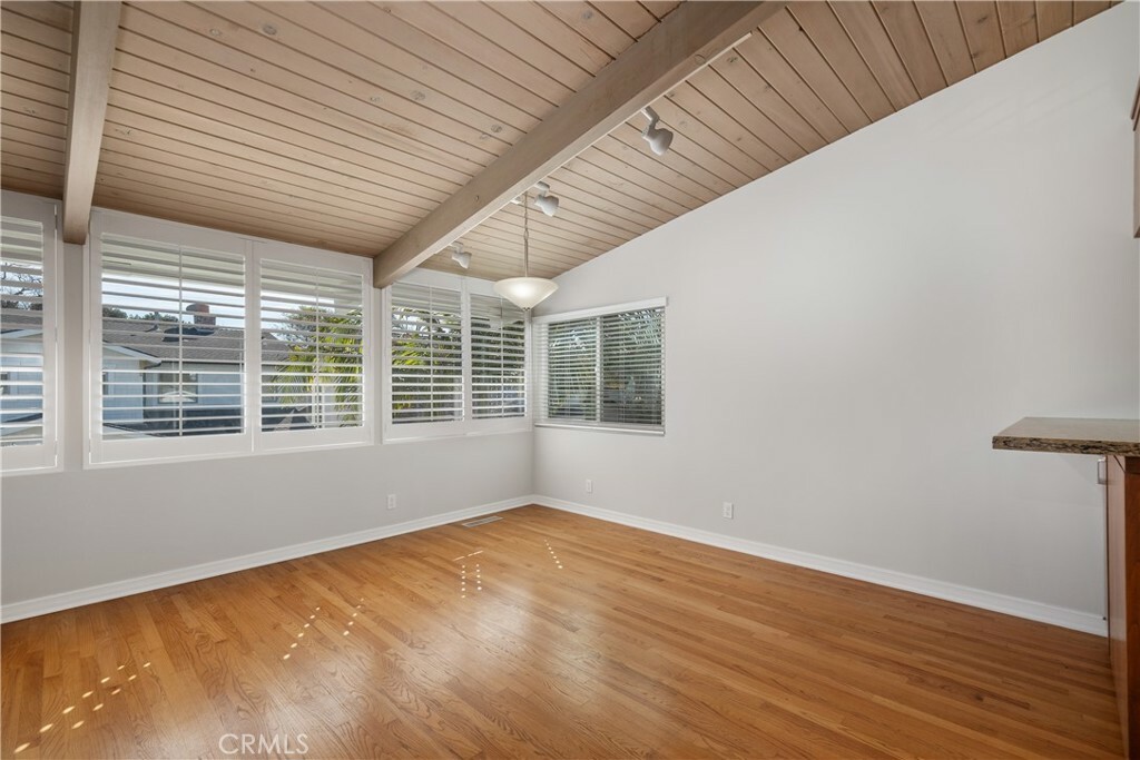 Property Photo:  521 21st St  CA 90266 