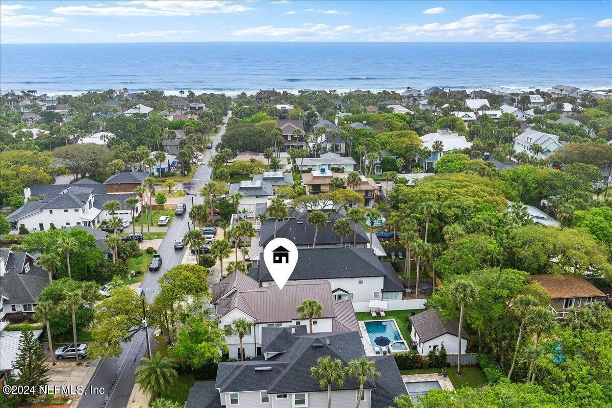 Property Photo: 332 4th Street FL 32233
