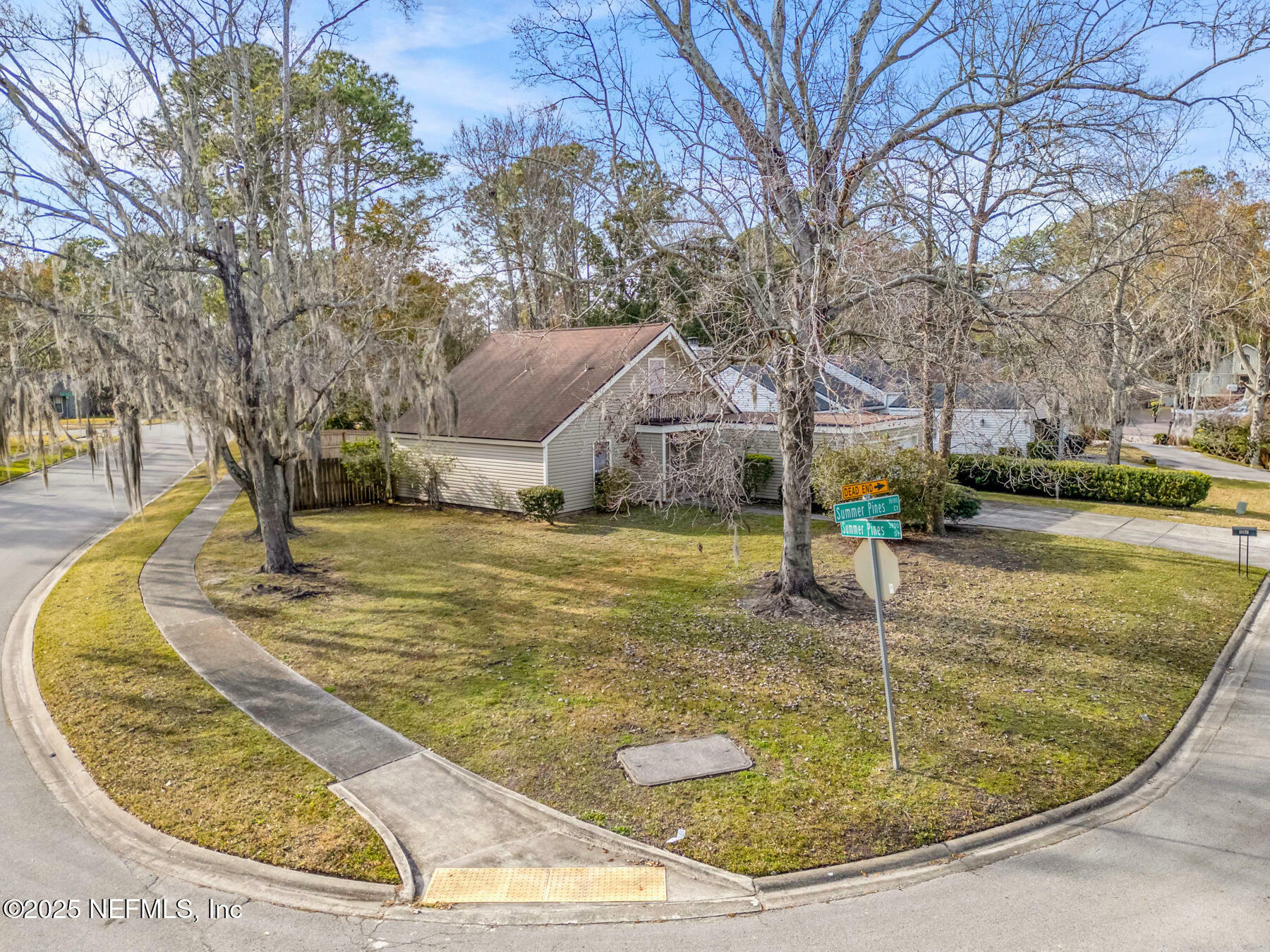 Property Photo:  10176 Summer Pines Court  FL 32257 