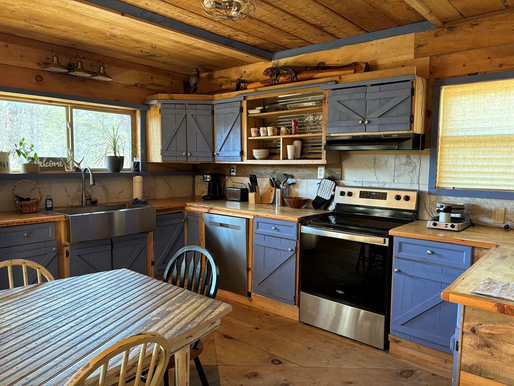 Property Photo: 170 Community Hill Drive GA 30513