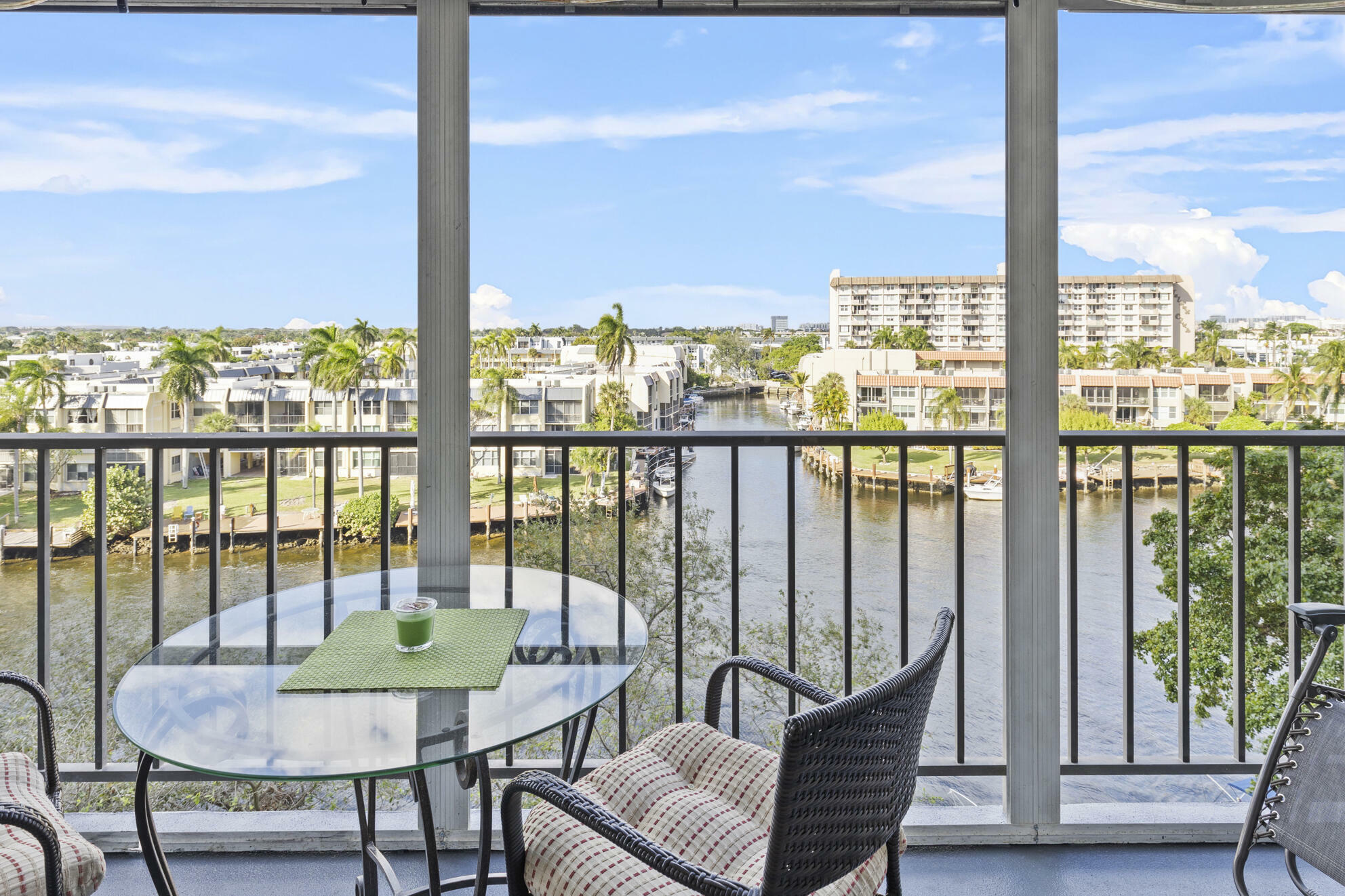 Property Photo:  801 S Federal Highway 618  FL 33062 