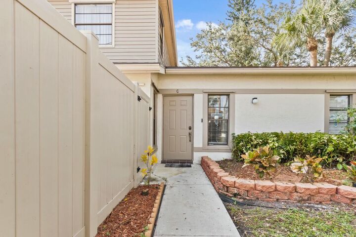 Property Photo: 4459 Willow Pond Road C FL 33417