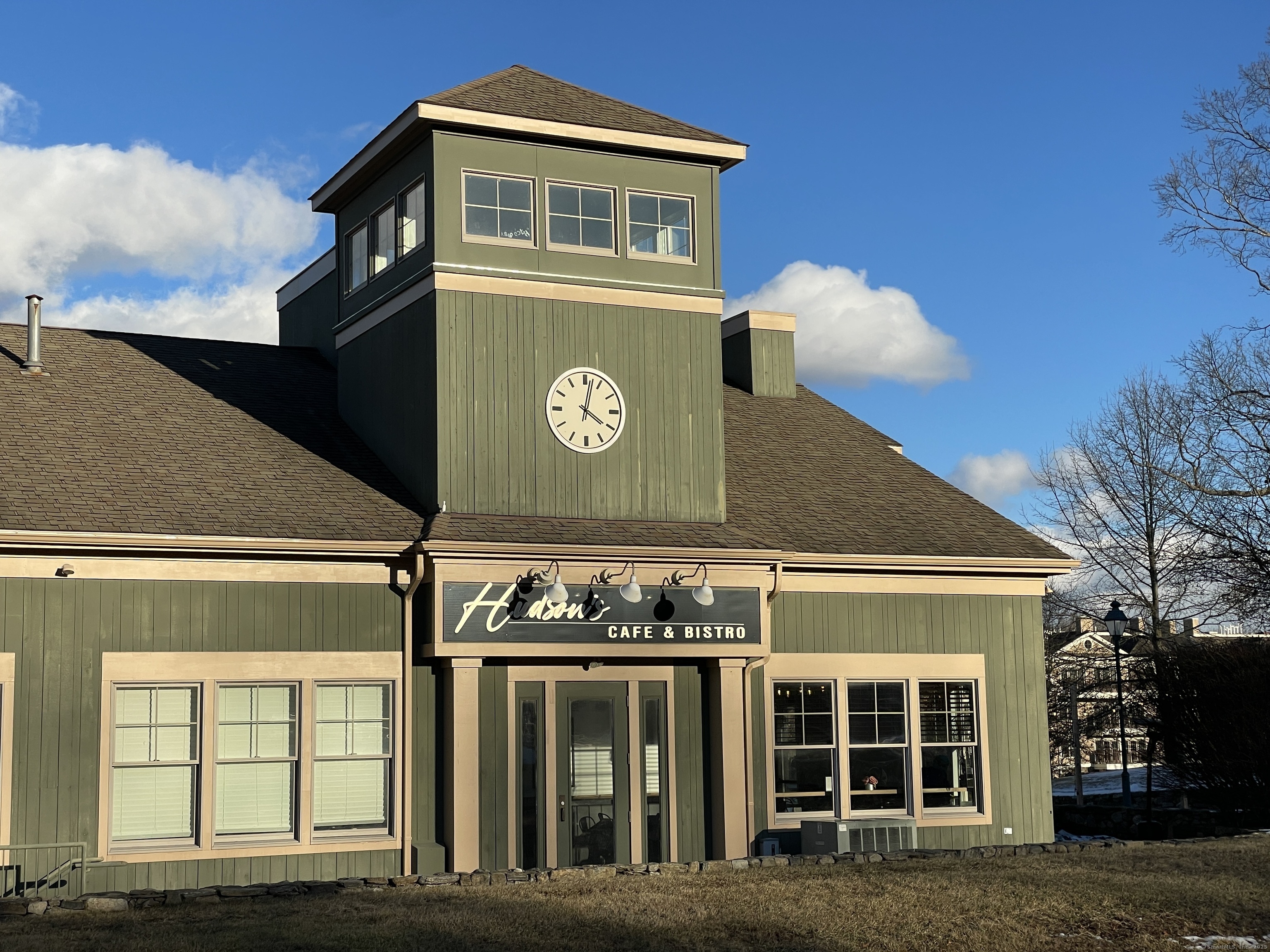 Property Photo: 466 Heritage Road CT 06488