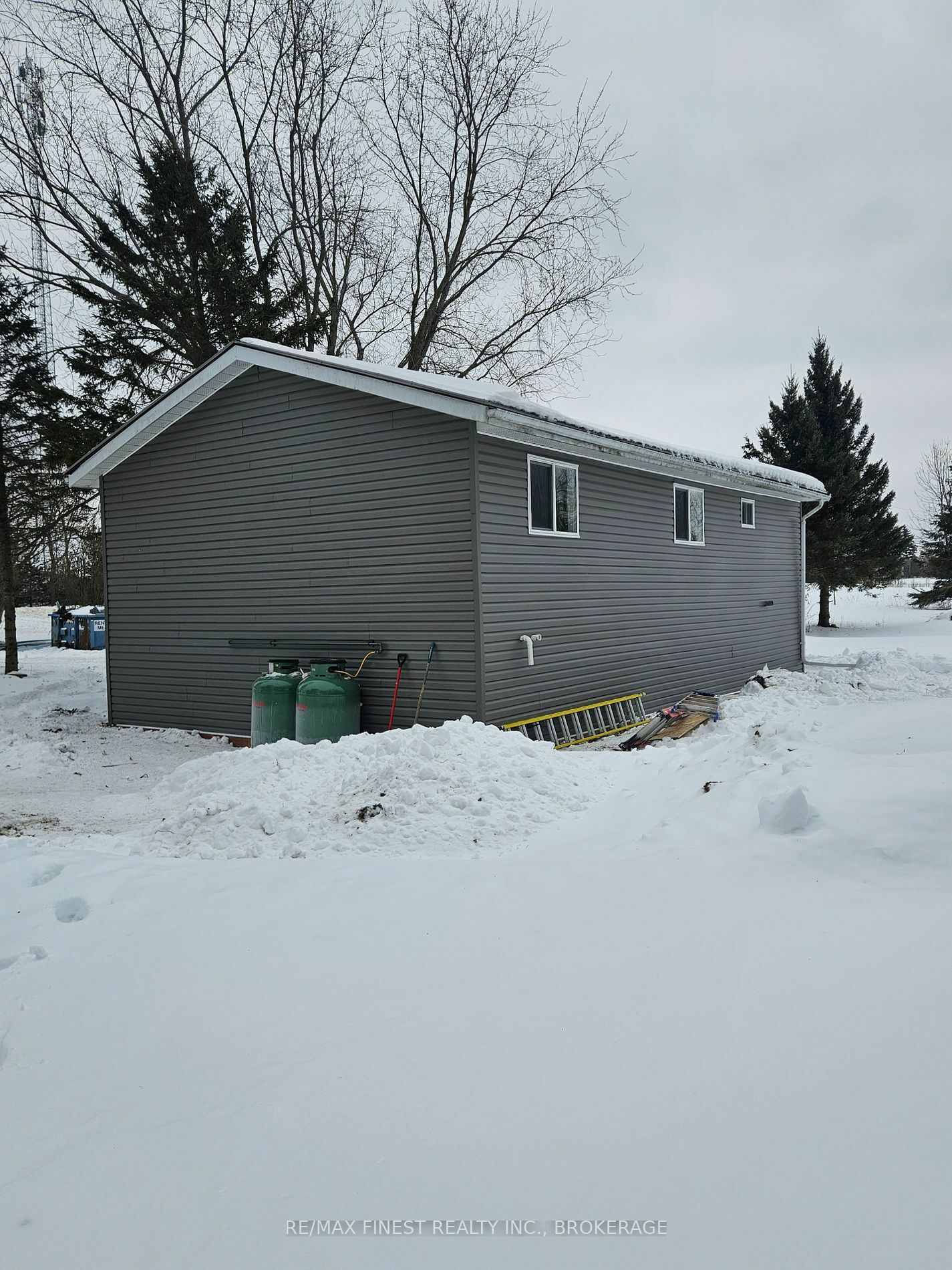 Photo de la propriété:  2412 County Road 6  ON K0K 3N0 