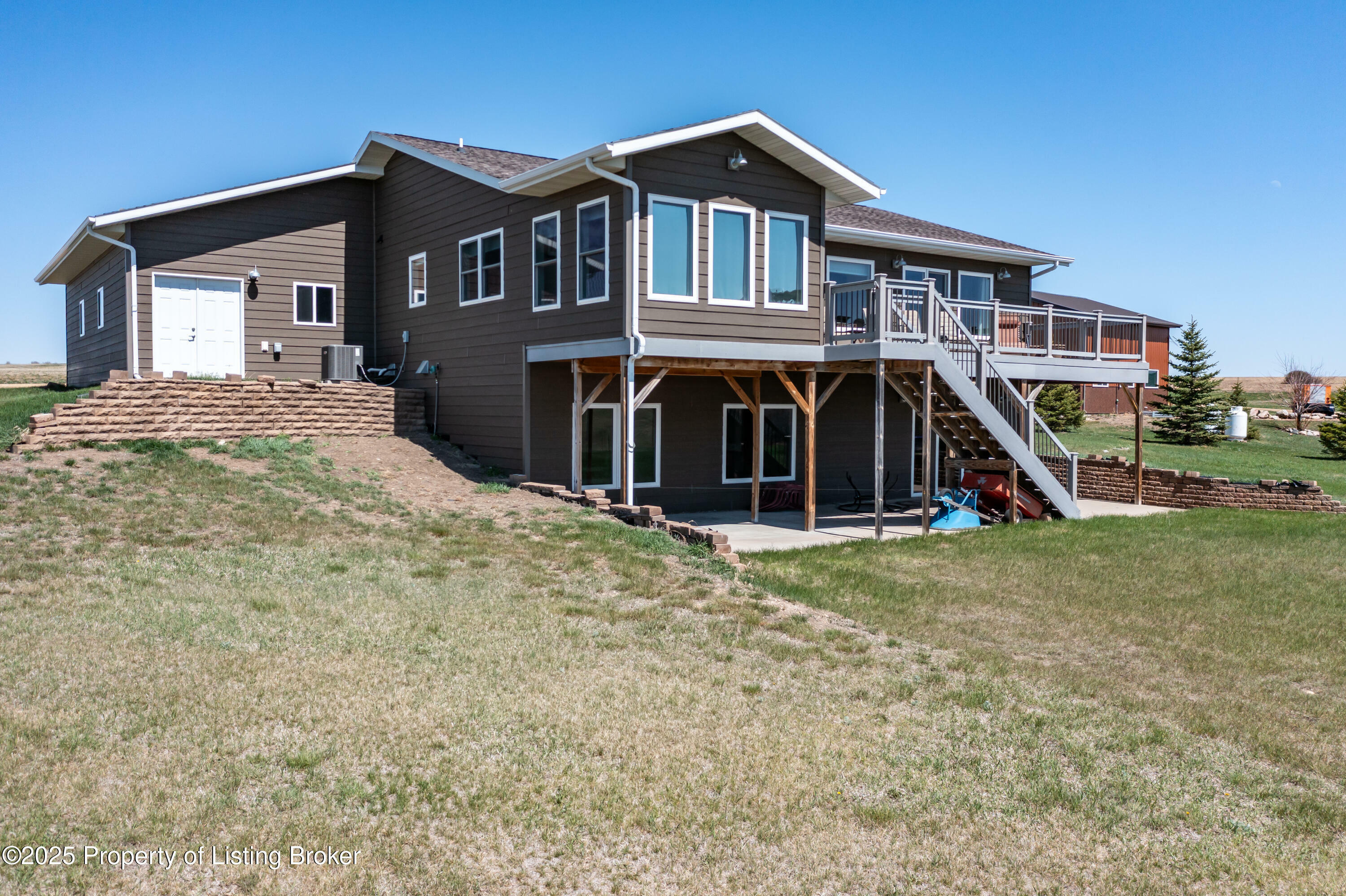 Property Photo: 4558 12M Street NW ND 58540