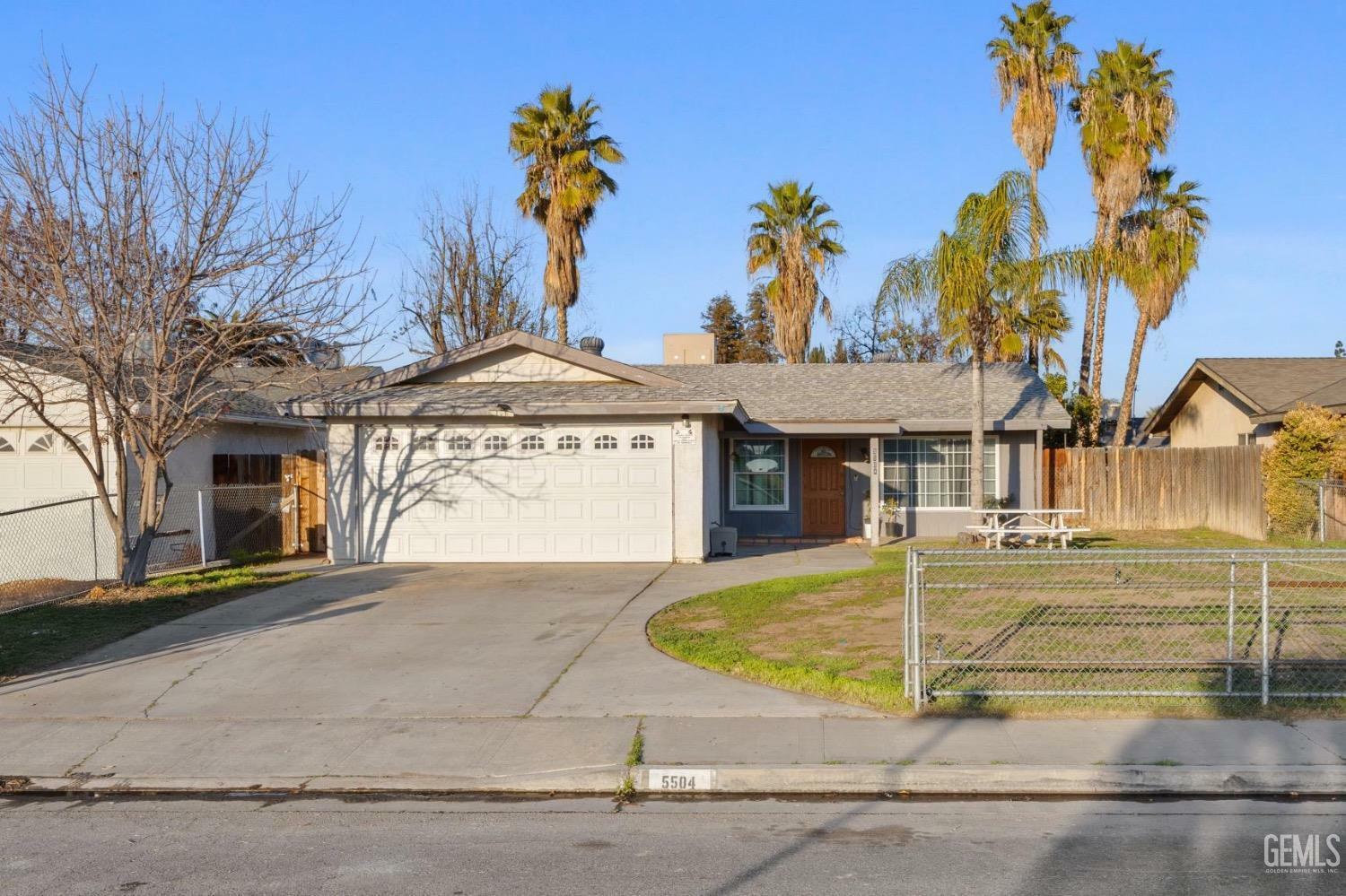 Property Photo:  5504 Ginger Drive  CA 93309 