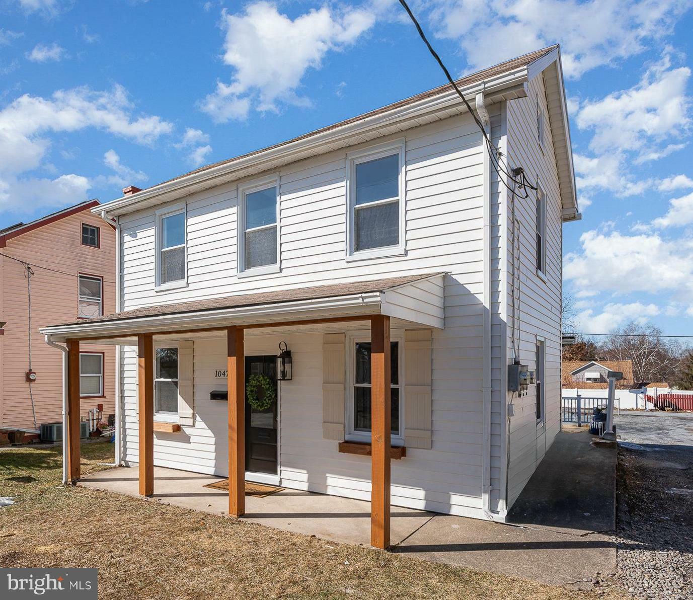 Property Photo:  1047 Main Street  PA 17113 