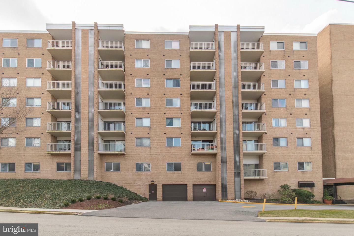 Property Photo:  100 West Avenue 702-W  PA 19046 