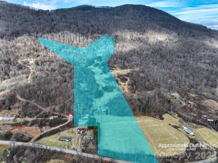 Property Photo: 1567 Newfound Road NC 28748