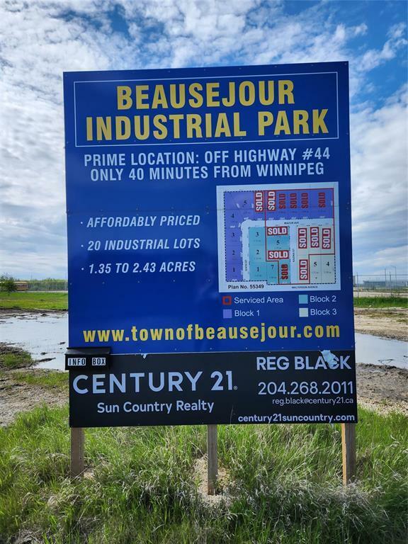 913 Mazur Avenue  Beausejour MB R0E 0C0 photo