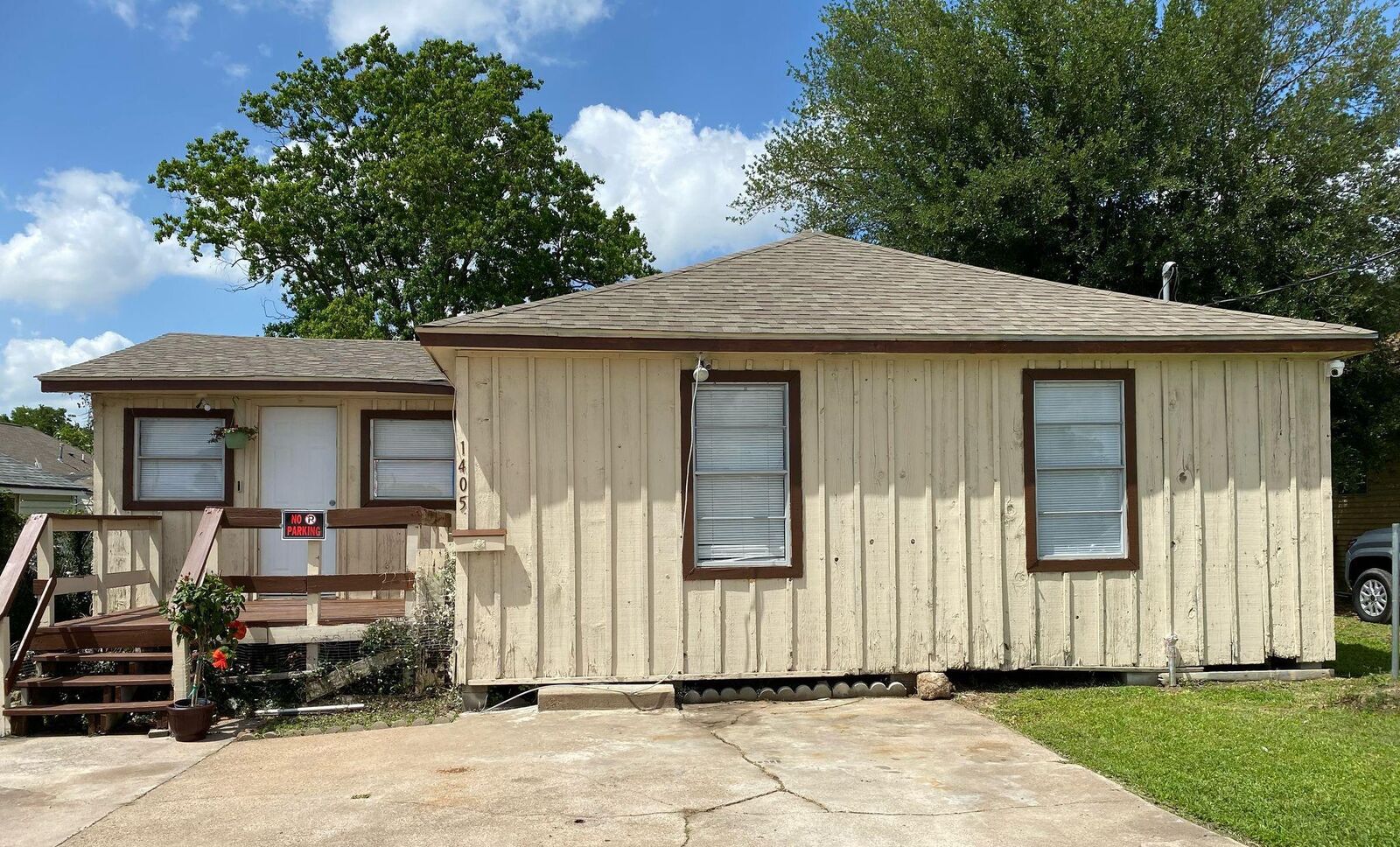 Property Photo:  1405 9th Street  TX 77547 