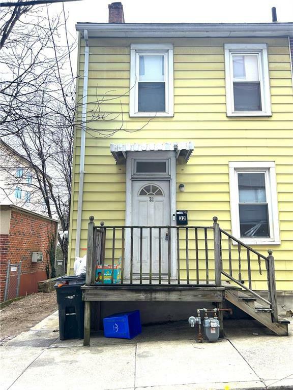 32 West Raspberry Street  Bethlehem City PA 18018 photo