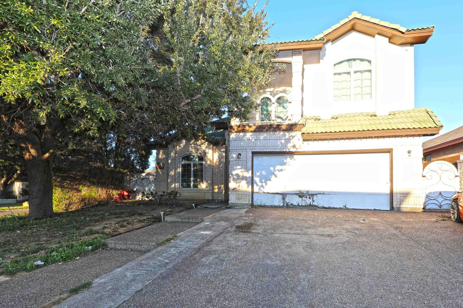 Property Photo: 155 Knoll Ave TX 78045