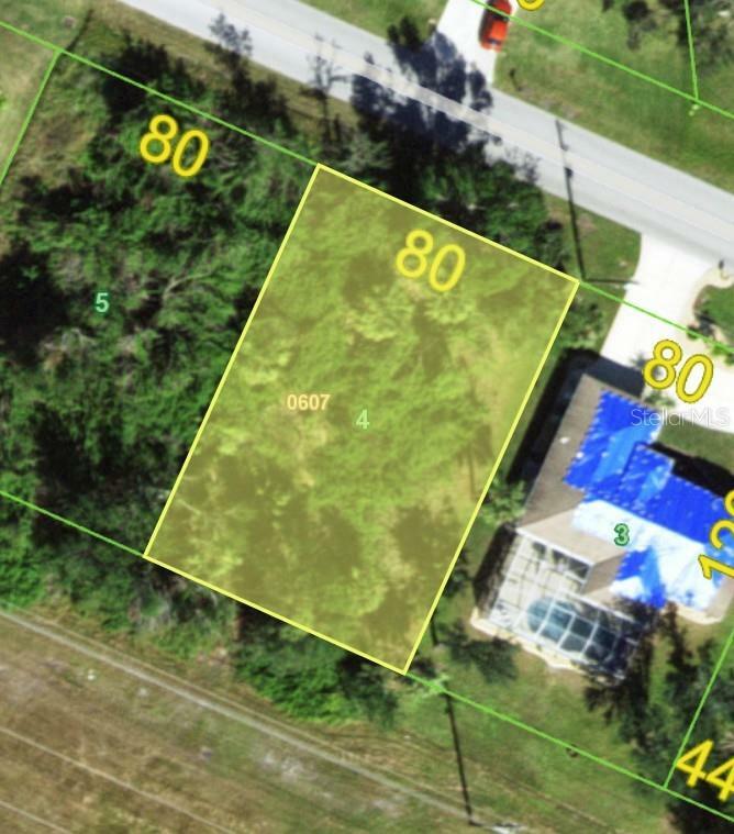 Property Photo: 25740 Aysen Drive FL 33983