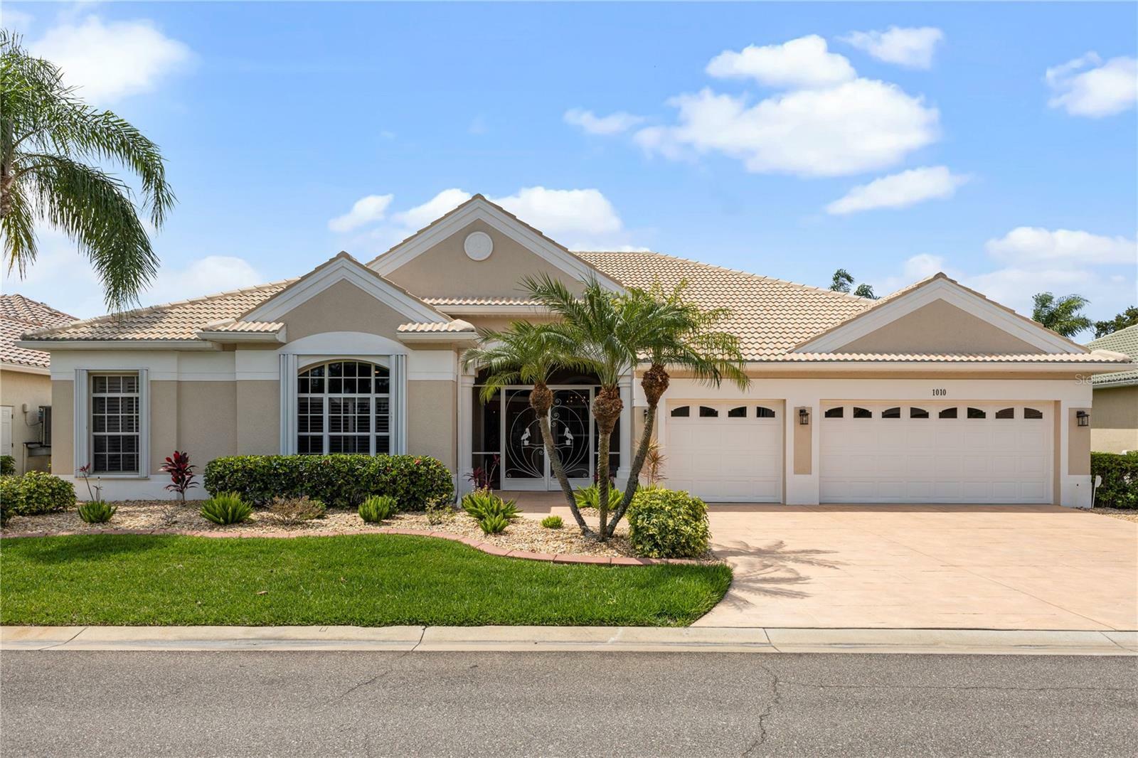 Property Photo:  1010 Grouse Way  FL 34285 