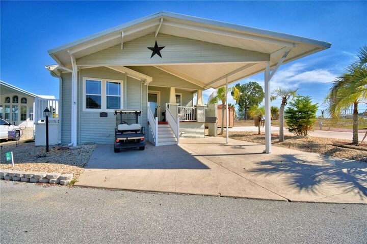 Property Photo:  251 Patterson Road J14  FL 33844 