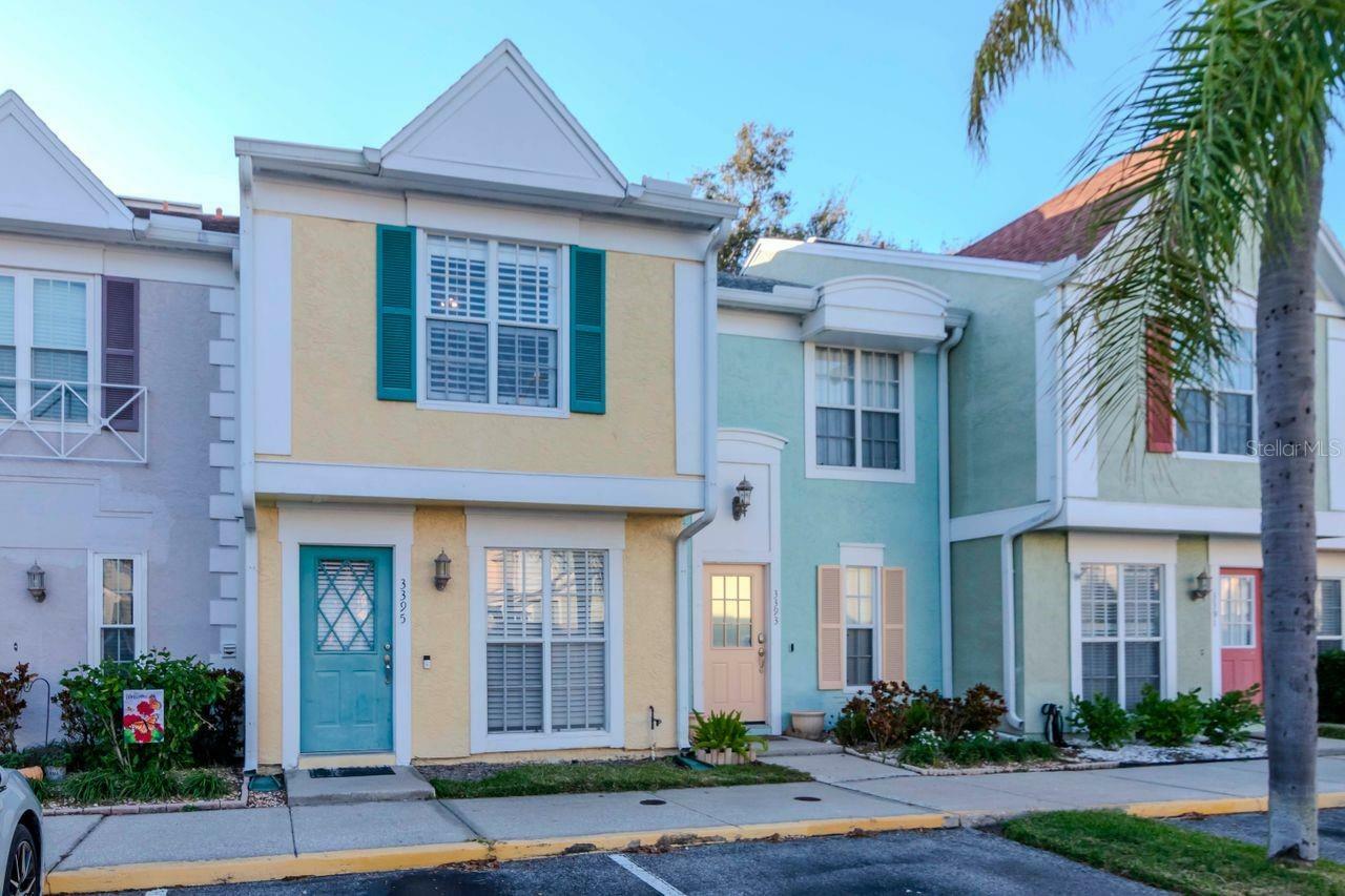 Property Photo: 3395 W Wyoming Circle FL 33611
