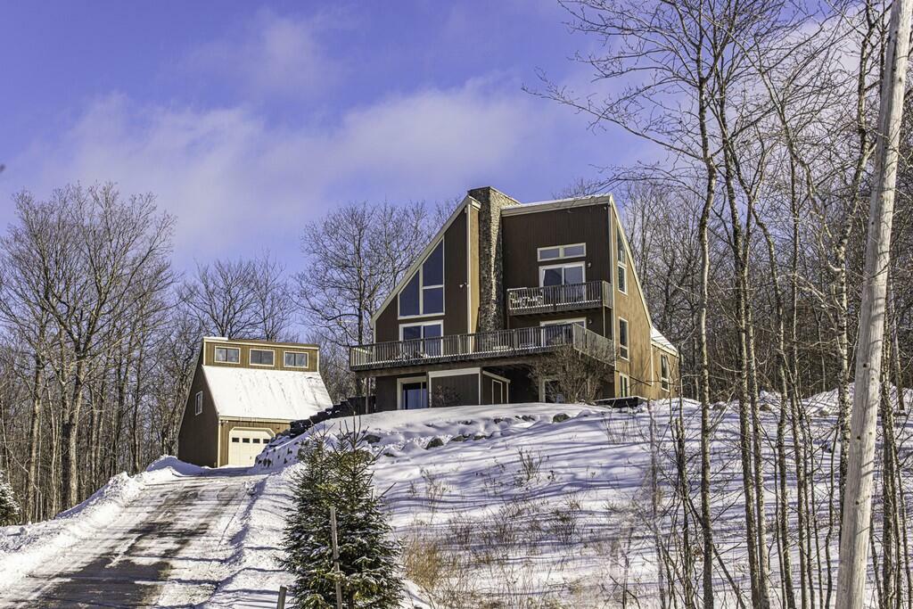 Property Photo:  40 Skyline Drive  ME 04429 