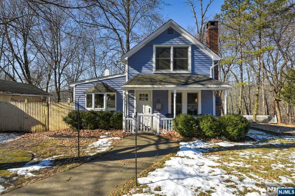 Property Photo:  33 Canterbury Road  NJ 07456 