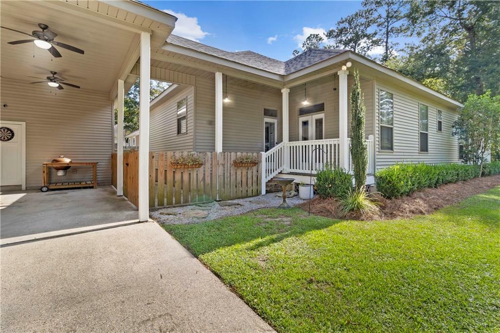 Property Photo: 71300 St. Mary Street LA 70420