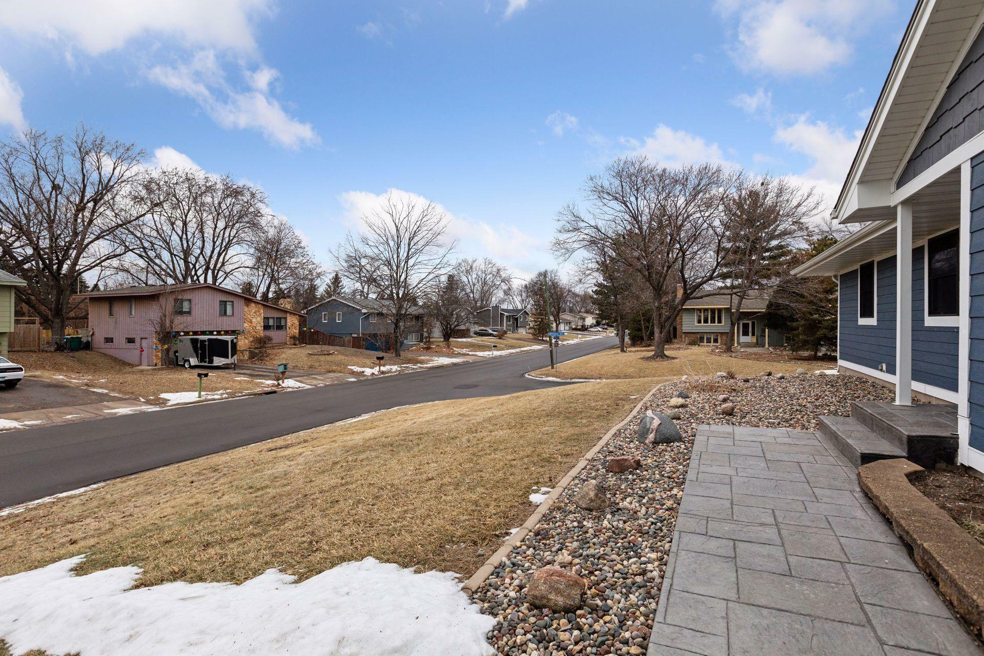 Property Photo:  3016 Independence Avenue N  MN 55427 