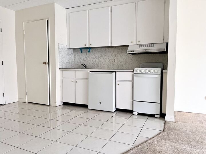 Property Photo: 40 Cochituate Rd 28 MA 01701