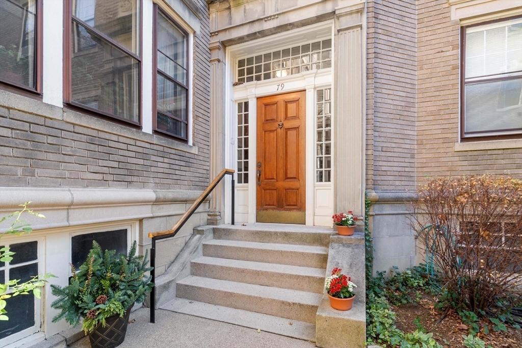 Property Photo:  79 Harvard Ave 3  MA 02446 