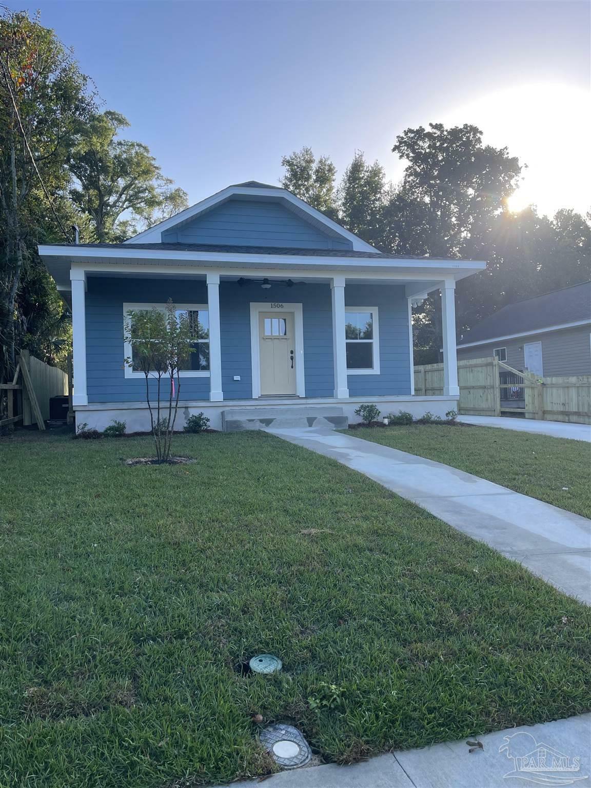 Property Photo:  1506 N Hayne St  FL 32503 